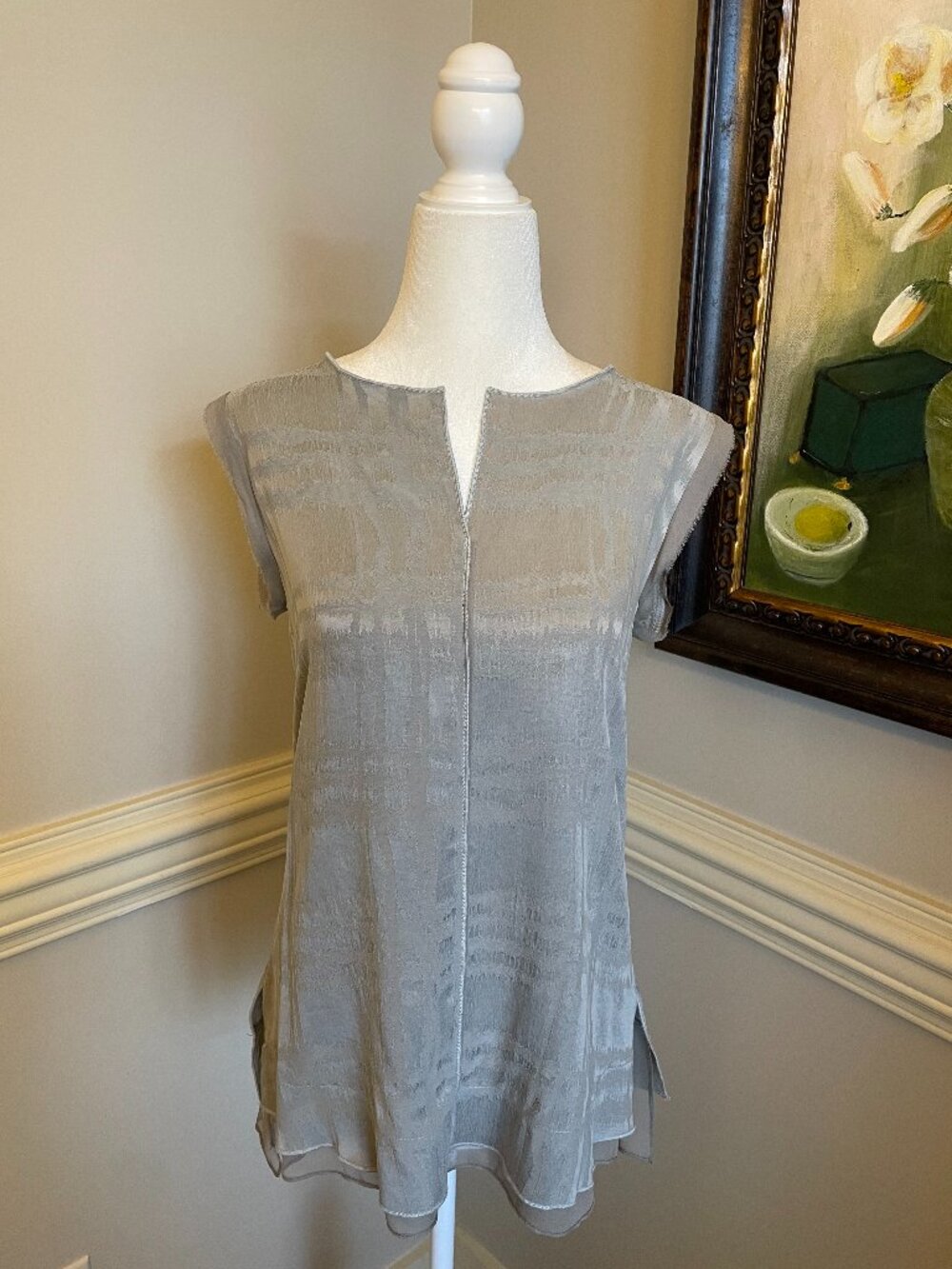 Lola & Sophie Gray/Silver Sleeveless Top Size S